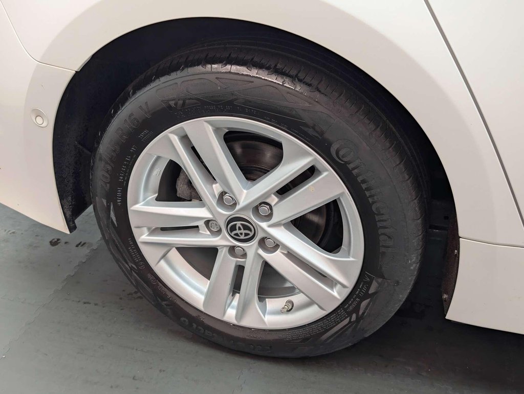 Used 2022 72 TOYOTA COROLLA 1.8 Corolla Icon Tech HEV CVT 5dr CLICK & COLLECT/ HOME DELIVERY