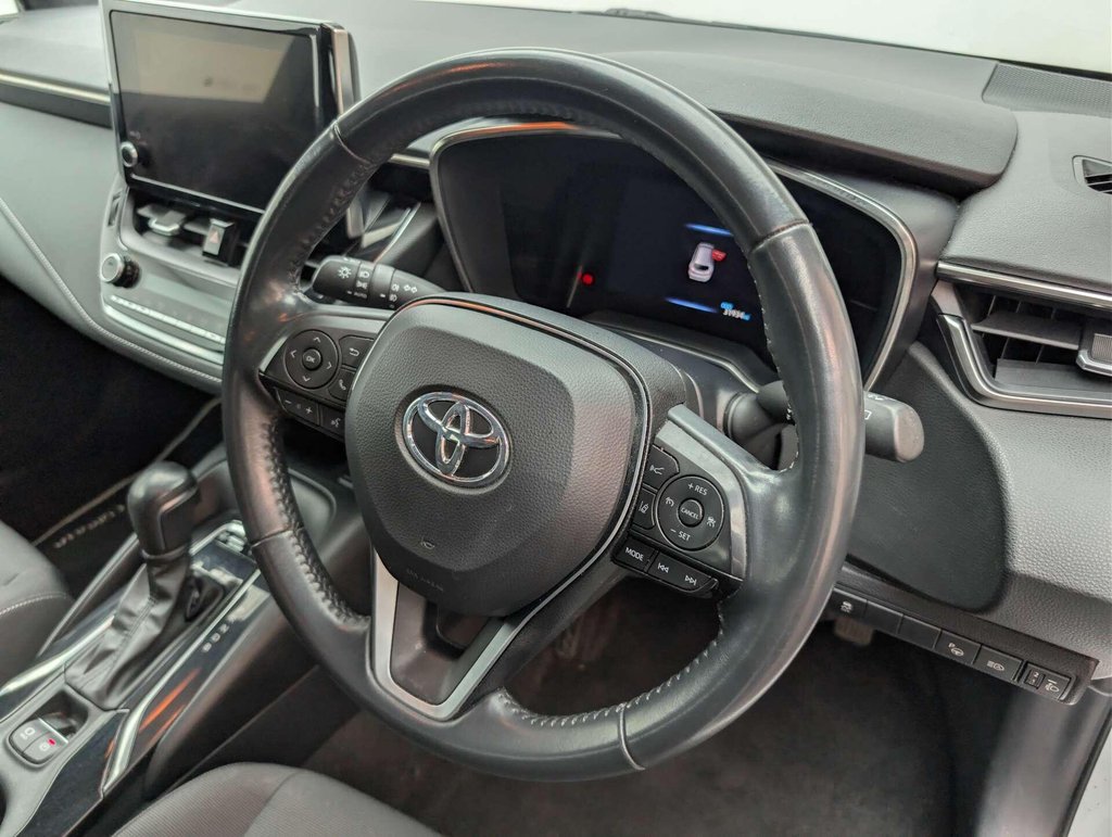 Used 2022 72 TOYOTA COROLLA 1.8 Corolla Icon Tech HEV CVT 5dr CLICK & COLLECT/ HOME DELIVERY