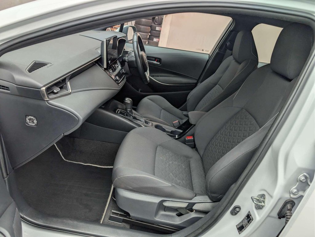 Used 2022 72 TOYOTA COROLLA 1.8 Corolla Icon Tech HEV CVT 5dr CLICK & COLLECT/ HOME DELIVERY