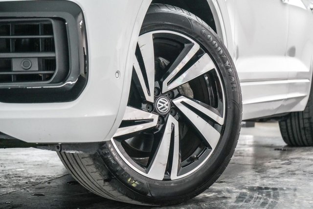 View our VOLKSWAGEN TOUAREG