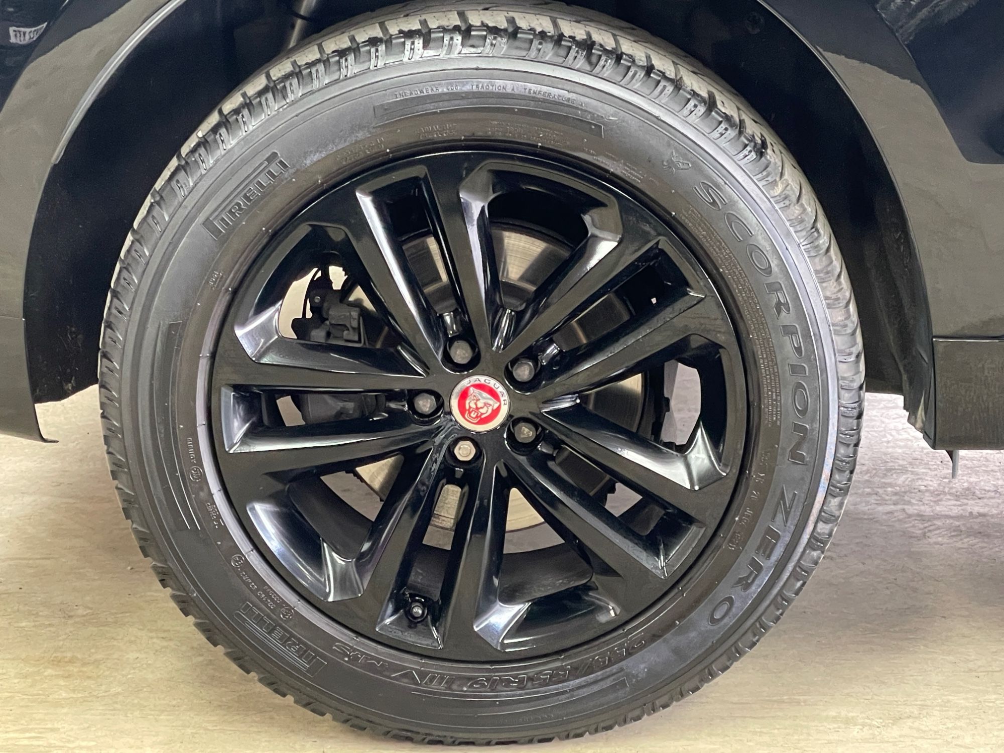 USED 2018 68 JAGUAR F-PACE 2.0 D165 R-Sport SUV 5dr Diesel Manual Euro 6 (s/s) (163 ps) 