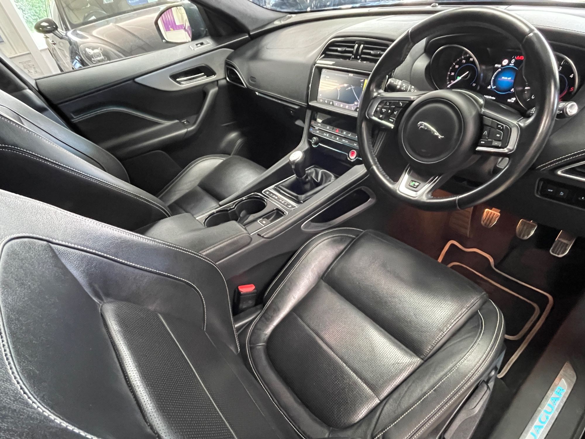 USED 2018 68 JAGUAR F-PACE 2.0 D165 R-Sport SUV 5dr Diesel Manual Euro 6 (s/s) (163 ps) 