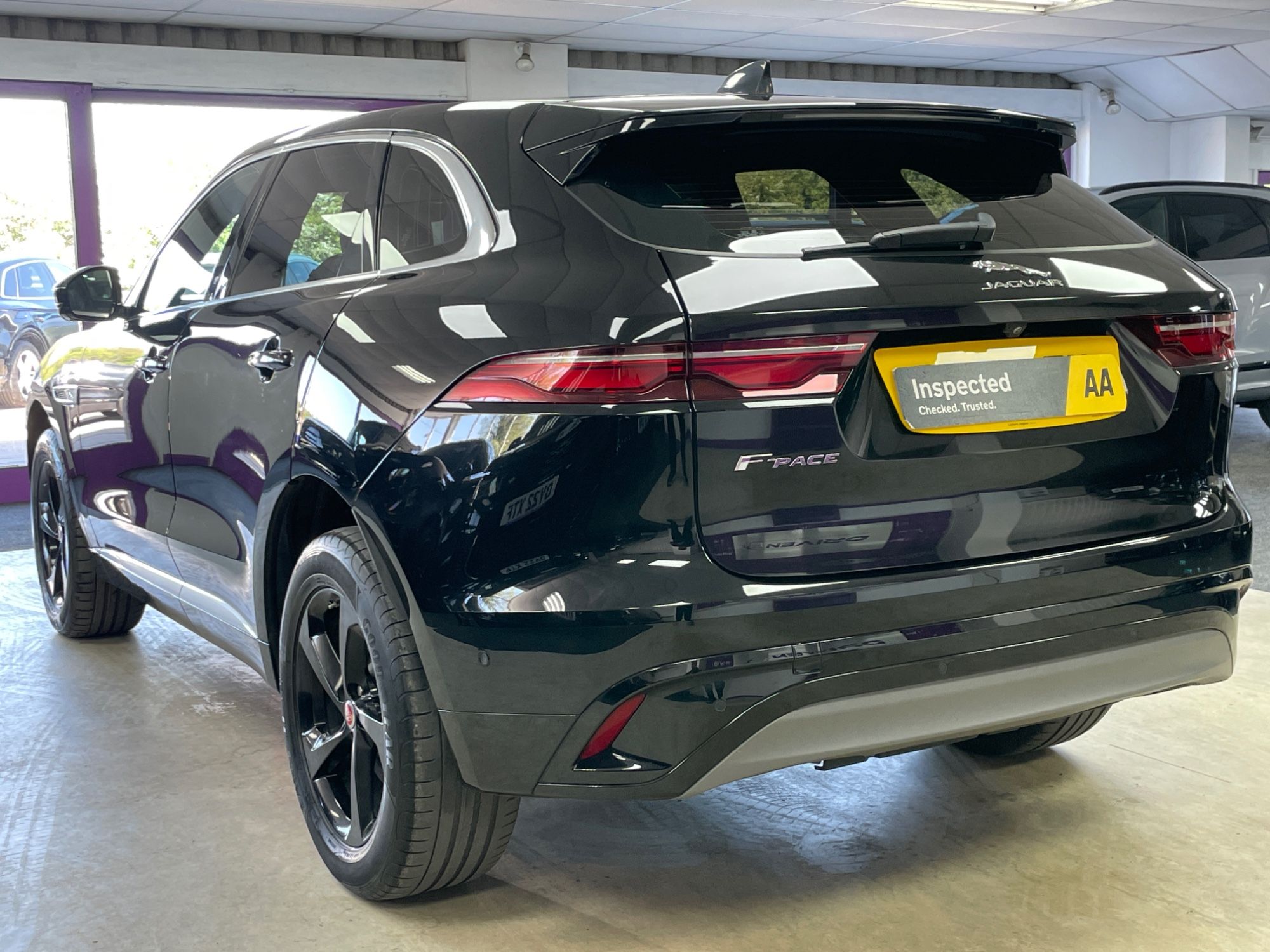 USED 2021 21 JAGUAR F-PACE 2.0 D165 MHEV R-Dynamic S SUV 5dr Diesel Auto AWD Euro 6 (s/s) (163 ps) 
