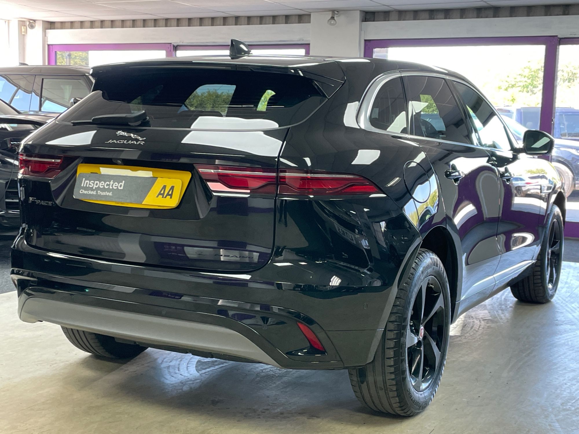 USED 2021 21 JAGUAR F-PACE 2.0 D165 MHEV R-Dynamic S SUV 5dr Diesel Auto AWD Euro 6 (s/s) (163 ps) 