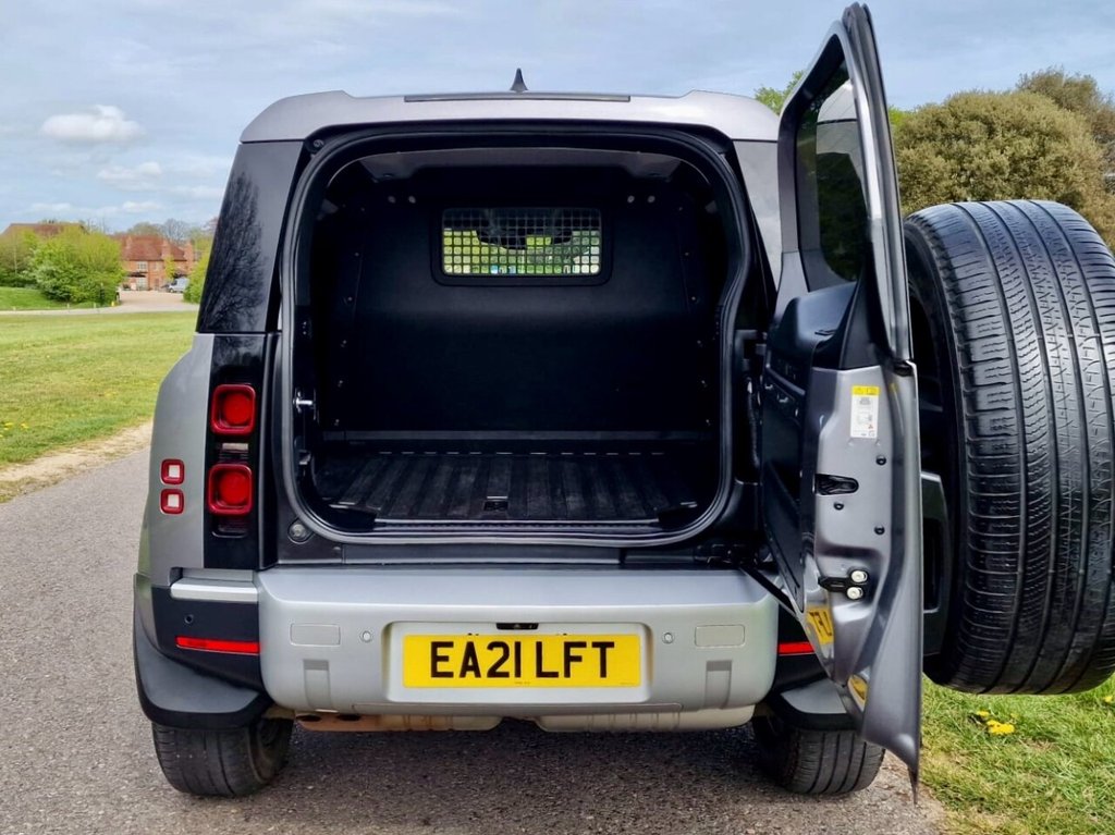 USED 2021 21 LAND ROVER DEFENDER 3.0 D200 MHEV Hard Top SUV 3dr Diesel Auto 4WD SWB Euro 6 (s/s) (200 ps) FINANCE AVAILABLE