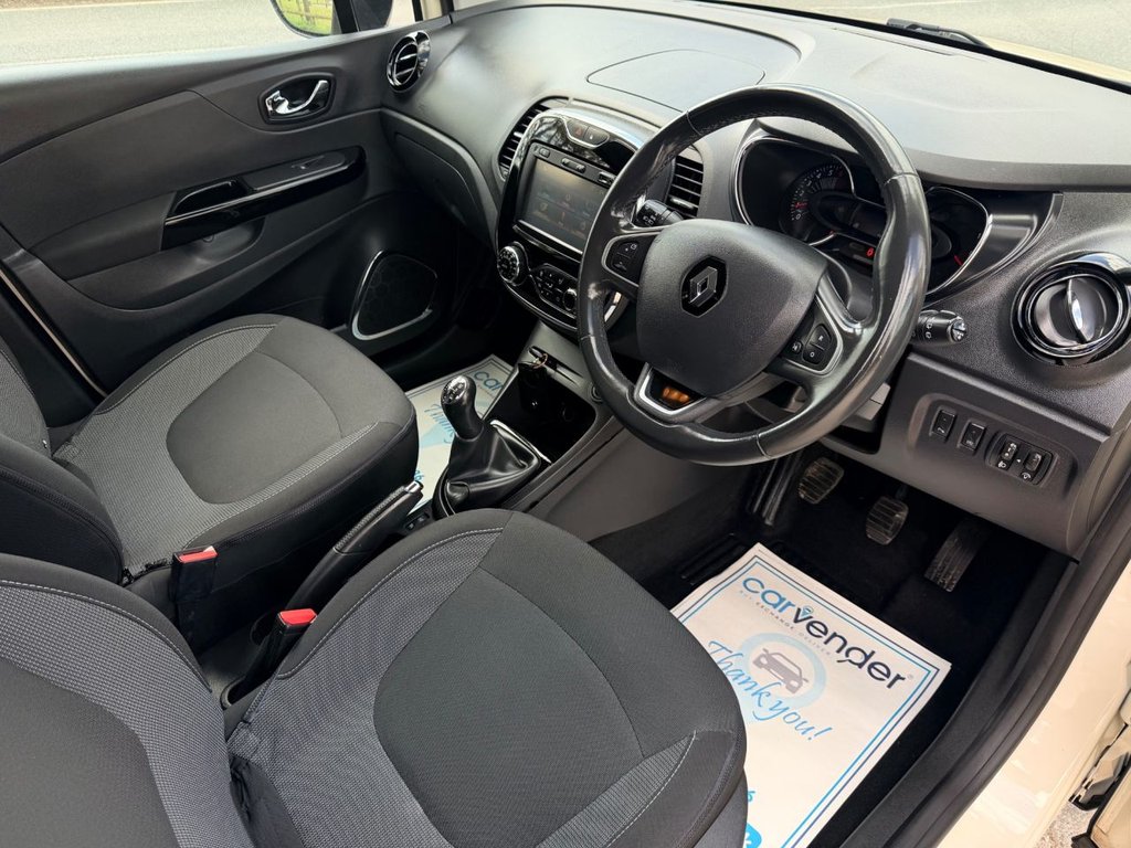 USED 2016 66 RENAULT CAPTUR 0.9 TCe ENERGY Dynamique S Nav SUV 5dr Petrol Manual Euro 6 (s/s) (90 ps) 5 Services|SatNav|&pound;35 Road Tax|Sensors|