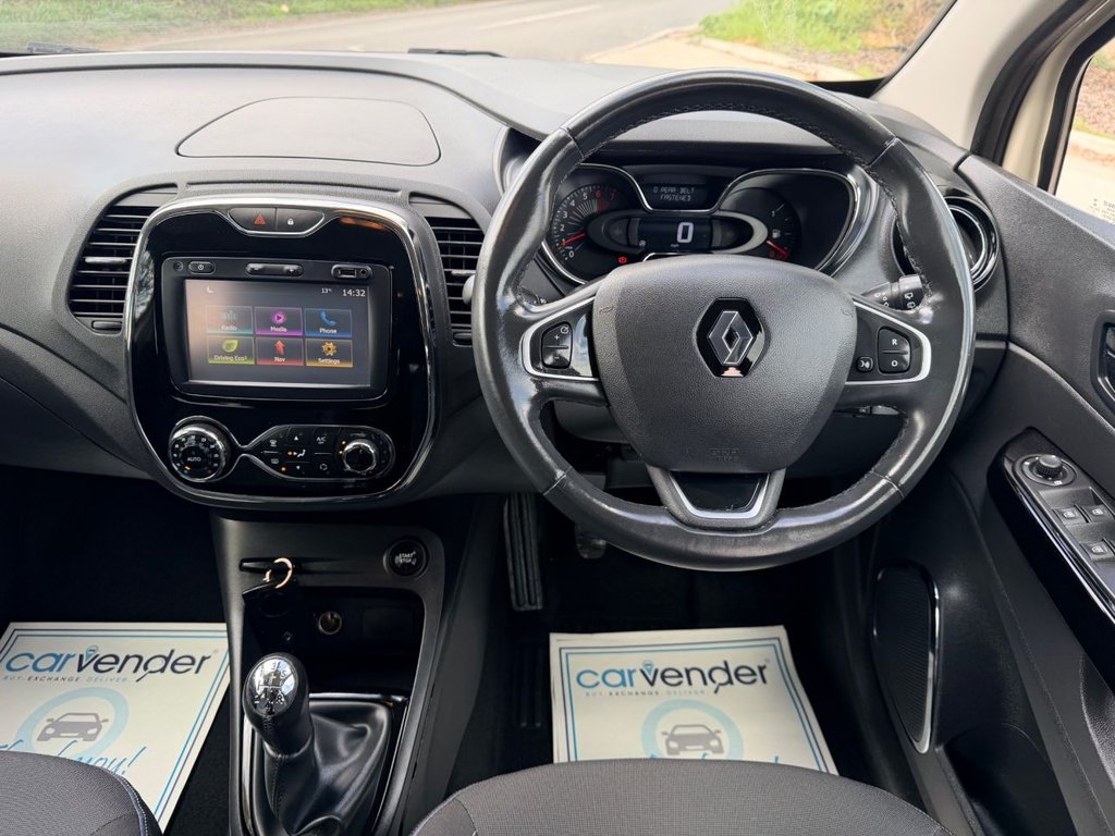 USED 2016 66 RENAULT CAPTUR 0.9 TCe ENERGY Dynamique S Nav SUV 5dr Petrol Manual Euro 6 (s/s) (90 ps) 5 Services|SatNav|&pound;35 Road Tax|Sensors|