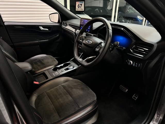View our FORD KUGA