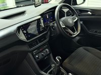 USED 2023 72 VOLKSWAGEN T-CROSS 1.0 TSI SE SUV 5dr Petrol Manual Euro 6 (s/s) (95 ps) 
