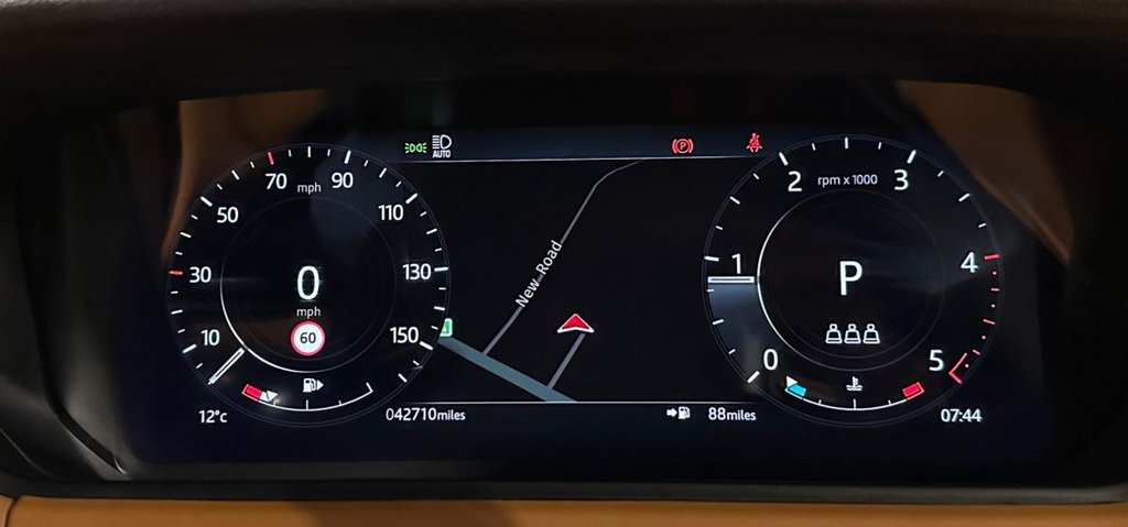 USED 2021 71 LAND ROVER RANGE ROVER VELAR 2.0 D200 MHEV SE SUV 5dr Diesel Auto 4WD Euro 6 (s/s) (204 ps) 