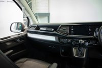 USED 2020 20 VOLKSWAGEN CARAVELLE 2.0 BiTDI Executive MPV 5dr Diesel DSG Euro 6 (s/s) (199 ps) Sat Nav, Elec Doors, LED's