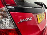 USED 2019 19 HONDA JAZZ 1.3 i-VTEC SE Navi Hatchback 5dr Petrol CVT Euro 6 (s/s) (102 ps) BLUETOOTH, DAB, PARKING SENSORS