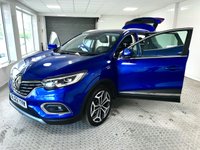 USED 2022 22 RENAULT KADJAR 1.3 TCe Techno SUV 5dr Petrol Manual Euro 6 (s/s) (140 ps) CAR PLAY+ CRUISE+ REVERSING CAMERA