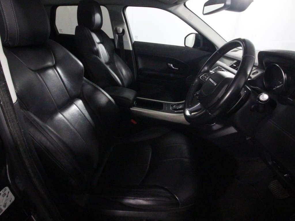 USED 2019 P LAND ROVER RANGE ROVER EVOQUE 2.0 TD4 SE Tech SUV 5dr Diesel Auto 4WD Euro 6 (s/s) (180 ps) PANORAMIC ROOF