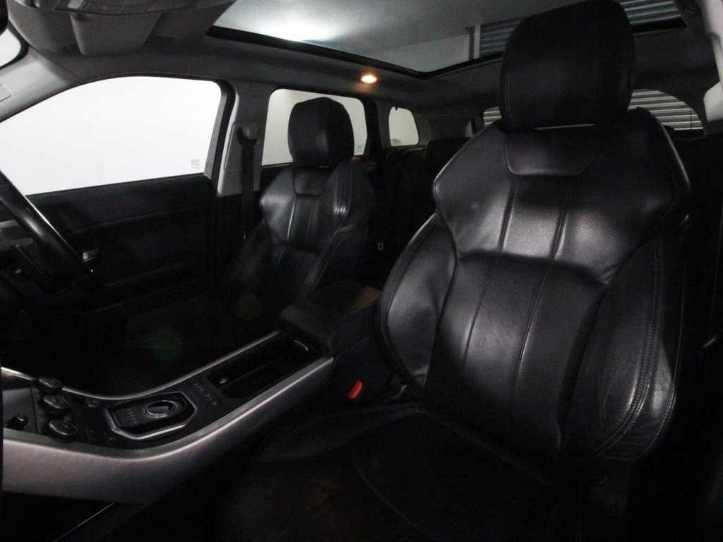 USED 2019 P LAND ROVER RANGE ROVER EVOQUE 2.0 TD4 SE Tech SUV 5dr Diesel Auto 4WD Euro 6 (s/s) (180 ps) PANORAMIC ROOF