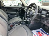 USED 2018 68 MINI HATCH 1.5 Cooper Classic Hatchback 5dr Petrol Steptronic Euro 6 (s/s) (136 ps) LOW MILEAGE AUTO WITH FULL SERVICE HISTORY