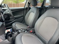 USED 2018 68 MINI HATCH 1.5 Cooper Classic Hatchback 5dr Petrol Steptronic Euro 6 (s/s) (136 ps) LOW MILEAGE AUTO WITH FULL SERVICE HISTORY