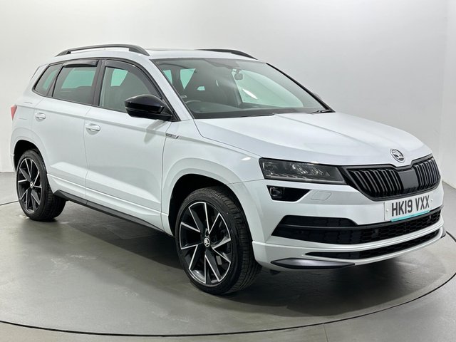 View our Skoda Karoq range