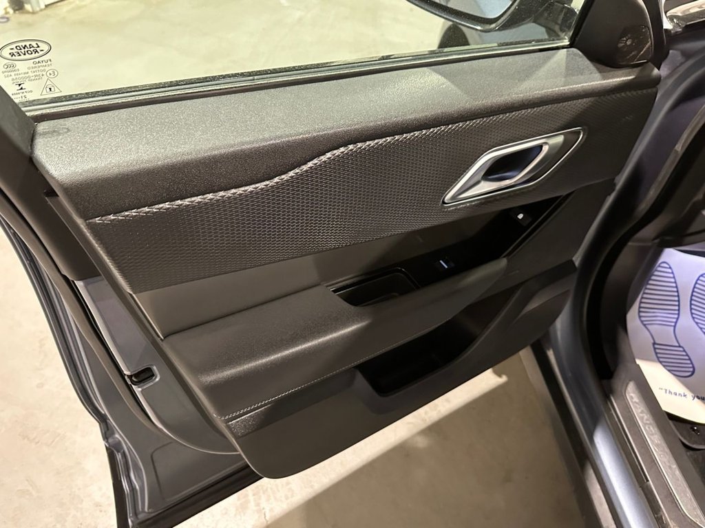 USED 2022 22 LAND ROVER RANGE ROVER VELAR 2.0 D200 MHEV SUV 5dr Diesel Auto 4WD Euro 6 (s/s) (204 ps) 