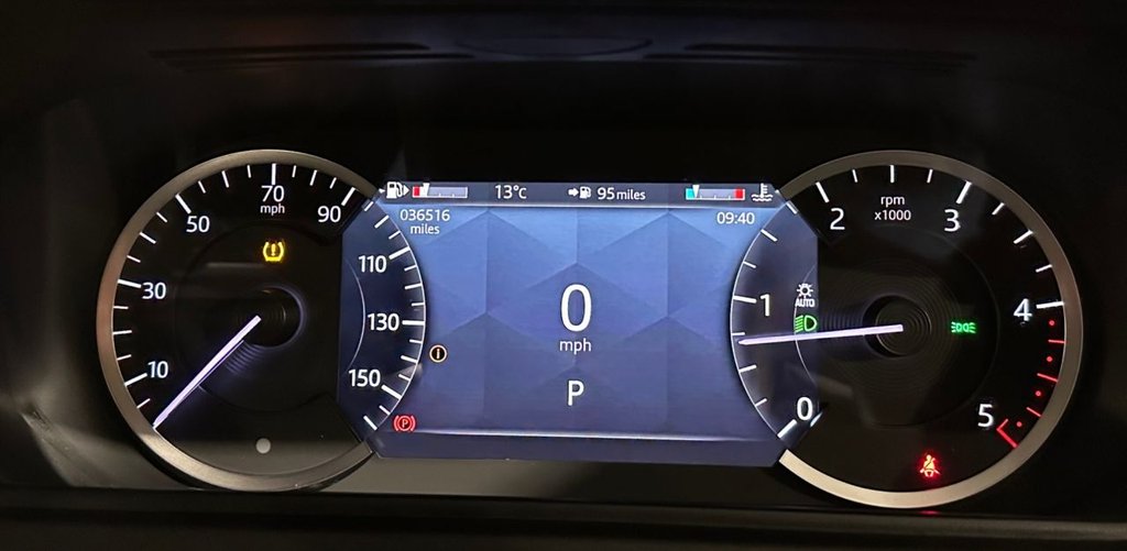 USED 2022 22 LAND ROVER RANGE ROVER VELAR 2.0 D200 MHEV SUV 5dr Diesel Auto 4WD Euro 6 (s/s) (204 ps) 