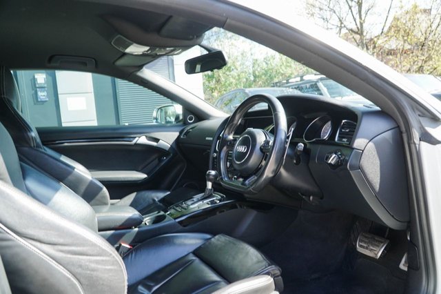 View our AUDI S5
