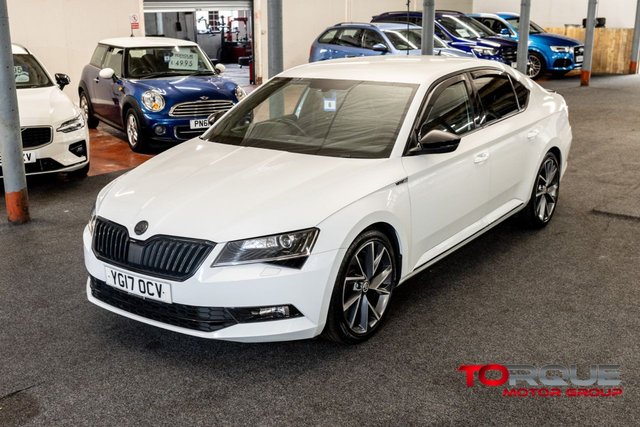 View our SKODA SUPERB