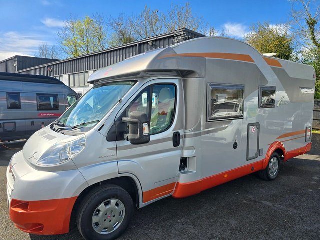 View our BURSTNER IXEO IT 664