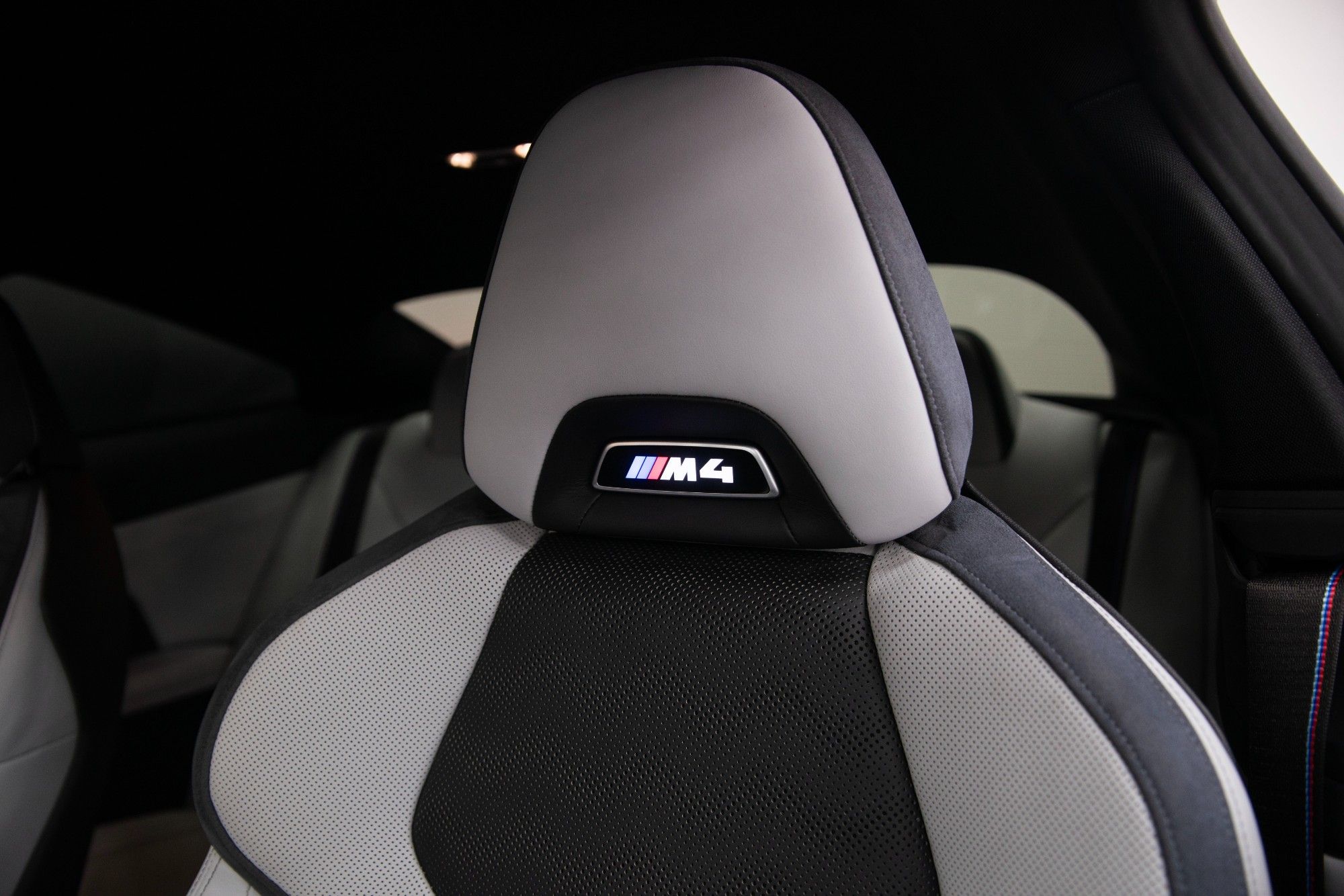 USED 2022 72 BMW M4 3.0 BiTurbo Competition 