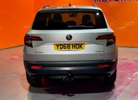 USED 2019 68 SKODA KAROQ 2.0 TDI SE SUV 5dr Diesel Manual 4WD Euro 6 (s/s) (150 ps) 17" Alloys. Cruise. DAB.