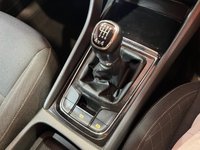 USED 2019 68 SKODA KAROQ 2.0 TDI SE SUV 5dr Diesel Manual 4WD Euro 6 (s/s) (150 ps) 17" Alloys. Cruise. DAB.
