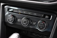 USED 2019 68 VOLKSWAGEN TIGUAN 2.0 TDI SE 5 DOOR DSG AUTO 148 BHP (EURO 6) Apple CarPlay / Android Auto