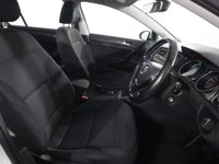 USED 2020 20 VOLKSWAGEN E-GOLF 35.8kWh e-Golf Hatchback 5dr Electric Auto (136 ps) 