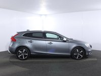 USED 2019 69 VOLVO V40 1.5 T3 R-Design Edition Hatchback 5dr Petrol Auto Euro 6 (s/s) (152 ps) 