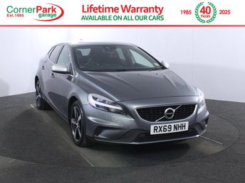 2019 VOLVO V40