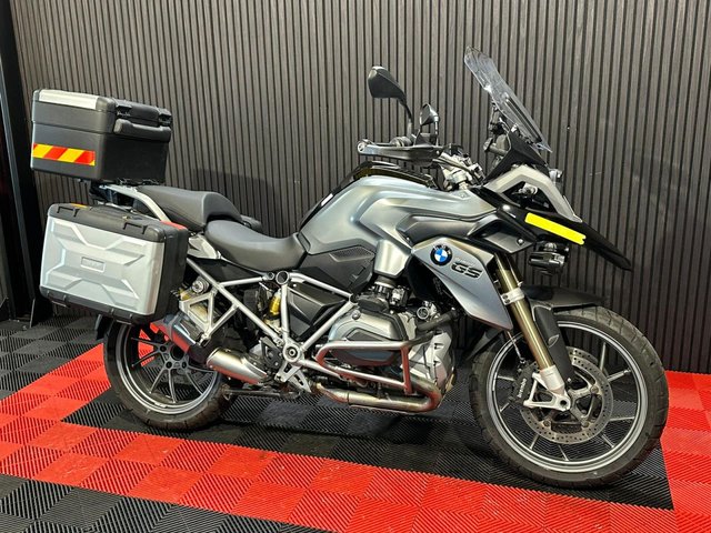 View our BMW R 1200 GS