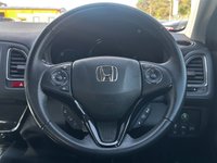 USED 2017 67 HONDA HR-V 1.5 i-VTEC SE SUV 5dr Petrol Manual Euro 6 (s/s) (130 ps) FRONT AND REAR PARKING SENSORS, BLUETOOTH, CRUISE CONTROL
