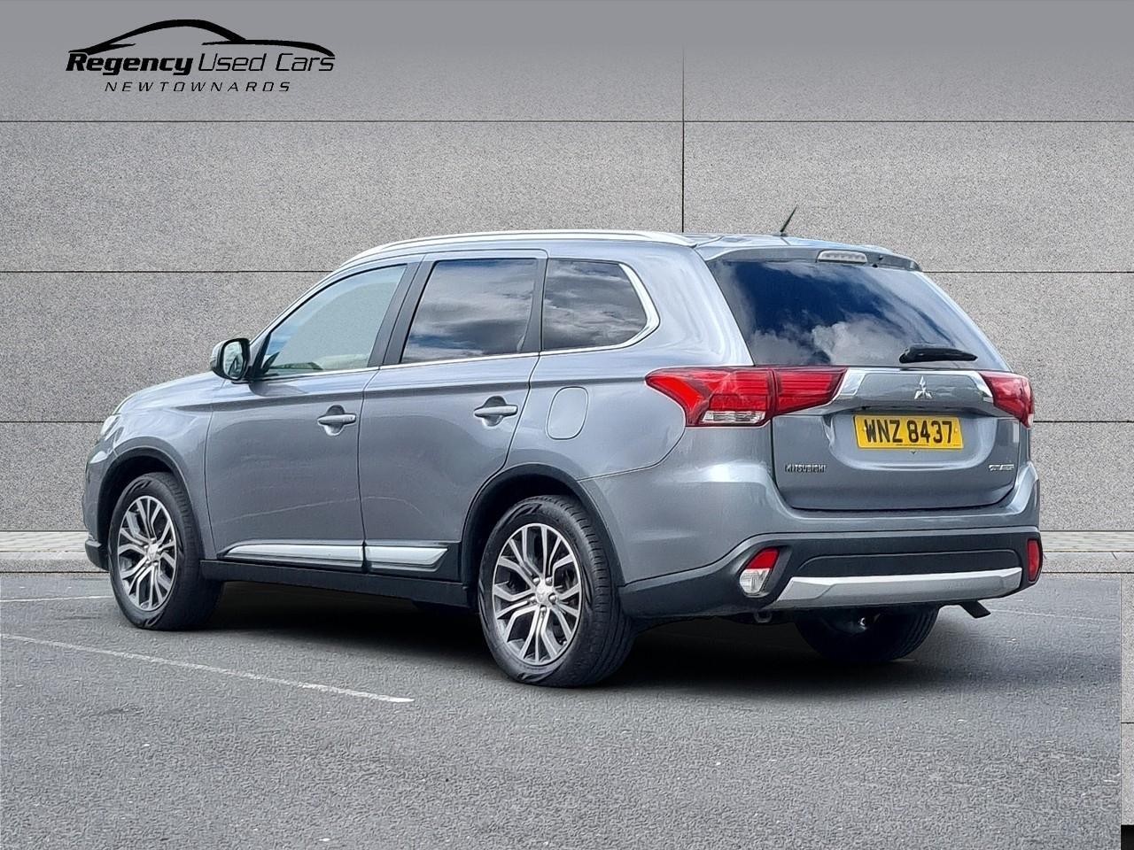 2016 MITSUBISHI OUTLANDER 2.2 DI-D GX4 4WD Euro 6 (s/s) 5dr - vehicle photo 4 for sale on PureCar