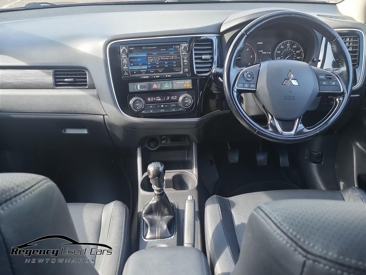 2016 MITSUBISHI OUTLANDER 2.2 DI-D GX4 4WD Euro 6 (s/s) 5dr - vehicle photo 10 for sale on PureCar