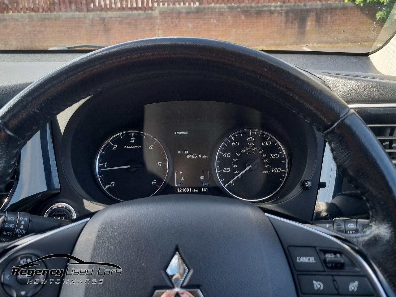 2016 MITSUBISHI OUTLANDER 2.2 DI-D GX4 4WD Euro 6 (s/s) 5dr - vehicle photo 37 for sale on PureCar
