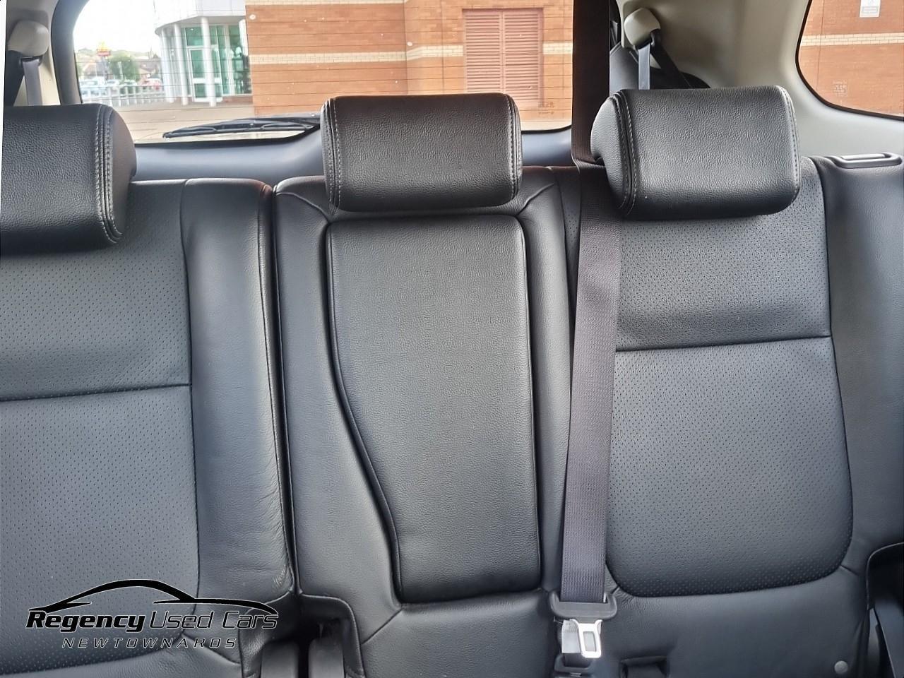 2016 MITSUBISHI OUTLANDER 2.2 DI-D GX4 4WD Euro 6 (s/s) 5dr - vehicle photo 18 for sale on PureCar