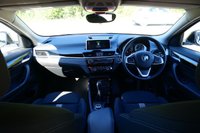 USED 2021 21 BMW X2 1.5 25e 10kWh Sport SUV 5dr Petrol Plug-in Hybrid Auto xDrive Euro 6 (s/s) (220 ps) ALPINE WHITE PAINTWORK + APPLE CARPLAY + PARK SENSORS + NAV