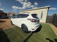 USED 2017 17 FORD KUGA 2.0 TDCi EcoBlue ST-Line SUV 5dr Diesel Manual AWD Euro 6 (s/s) (180 ps) 