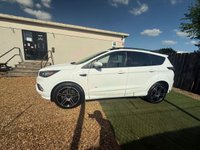 USED 2017 17 FORD KUGA 2.0 TDCi EcoBlue ST-Line SUV 5dr Diesel Manual AWD Euro 6 (s/s) (180 ps) 