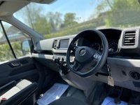 USED 2019 19 VOLKSWAGEN CRAFTER 2.0 TDI CR35 BlueMotion Tech Trendline Panel Van 5dr Diesel Manual FWD MWB High Roof Euro 6 (s/s) (102 ps) A/C-sensors-racking-captain seats