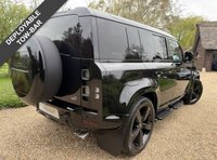 USED 2022 71 LAND ROVER DEFENDER 110 5.0 P525 V8 SUV 5dr Petrol Auto 4WD Euro 6 (s/s) (525 ps) SIDE STEPS,E,TOWBAR,PAN ROOF