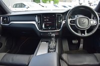 USED 2019 N VOLVO V60 2.0 D4 R-Design Estate 5dr Diesel Auto Euro 6 (s/s) (190 ps) FULL SERVICE HISTORY  .  APPLE CARPLAY  .  REVERSING CAMERA