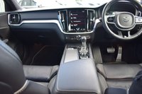 USED 2019 N VOLVO V60 2.0 D4 R-Design Estate 5dr Diesel Auto Euro 6 (s/s) (190 ps) FULL SERVICE HISTORY  .  APPLE CARPLAY  .  REVERSING CAMERA