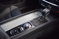 USED 2019 N VOLVO V60 2.0 D4 R-Design Estate 5dr Diesel Auto Euro 6 (s/s) (190 ps) FULL SERVICE HISTORY  .  APPLE CARPLAY  .  REVERSING CAMERA
