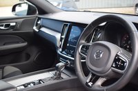 USED 2019 N VOLVO V60 2.0 D4 R-Design Estate 5dr Diesel Auto Euro 6 (s/s) (190 ps) FULL SERVICE HISTORY  .  APPLE CARPLAY  .  REVERSING CAMERA