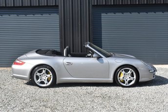 View our PORSCHE 911